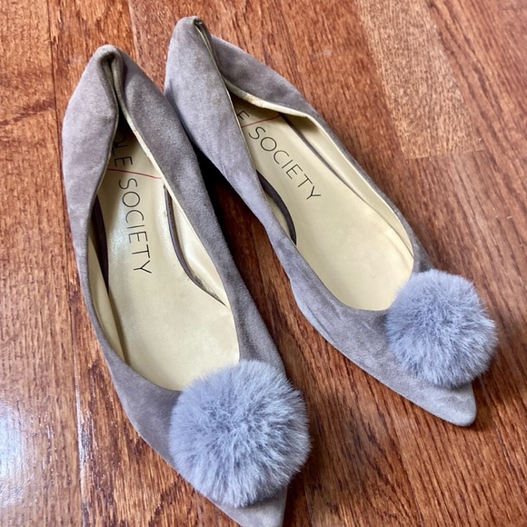 SOLE SOCIETY Mirem Suede Pom Pumps - Picture 6 of 16